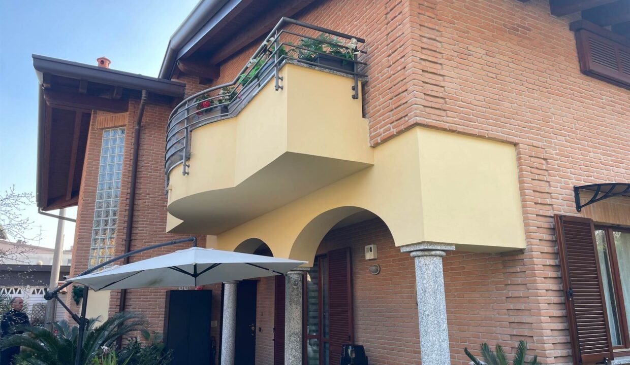 estriv4